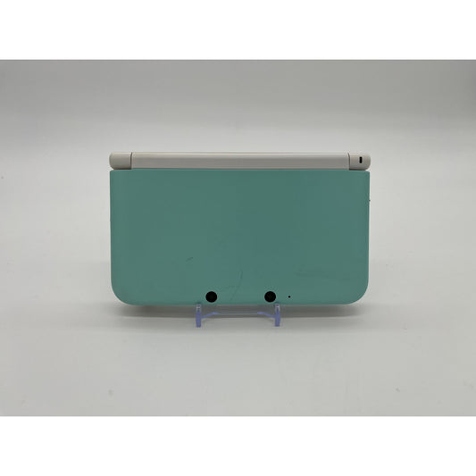 Mint Nintendo 3DS XL/LL - Region Free